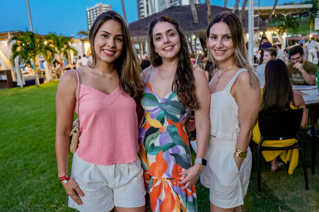 Paula Marinho, Viviane Cavalcanti E Alana Noleto