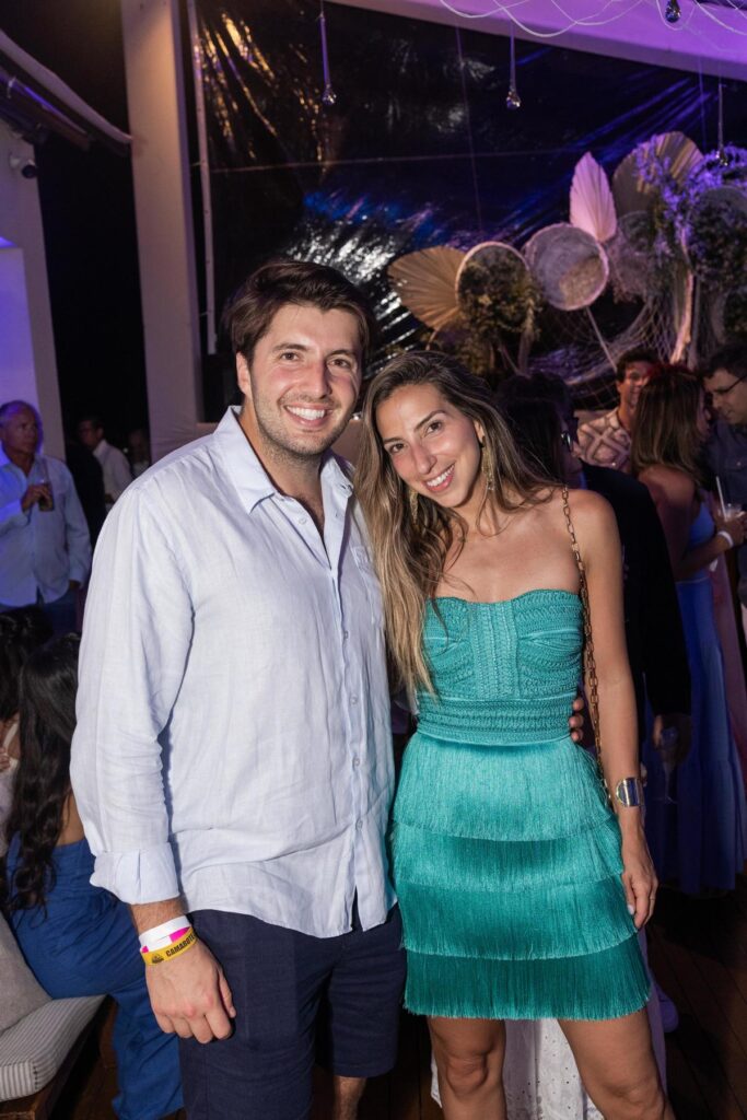 Rodrigo Simões E Fernanda Martins