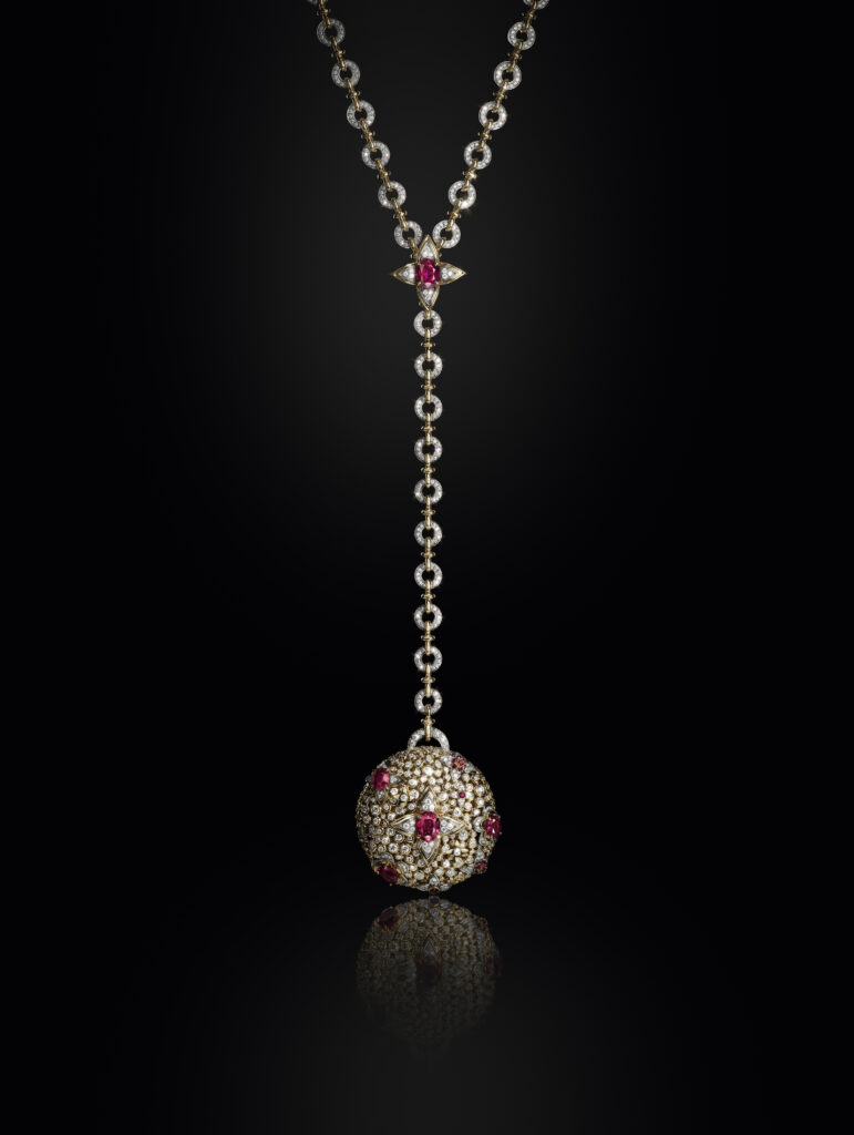 Splendeur Necklace Awakened Hands Awakened Minds Chapter Ii Louis Vuitton High Jewelry ©laziz Hamani (6)