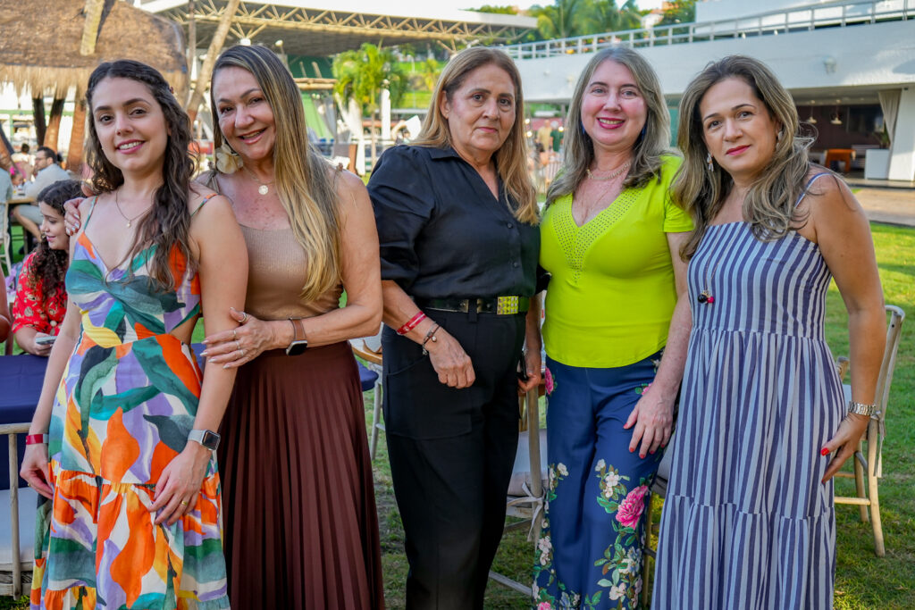 Viviane Cavalcanti, Jo Mauveira, Lucia Derovacian, Georgea Freitas E Soraia Lima (1)