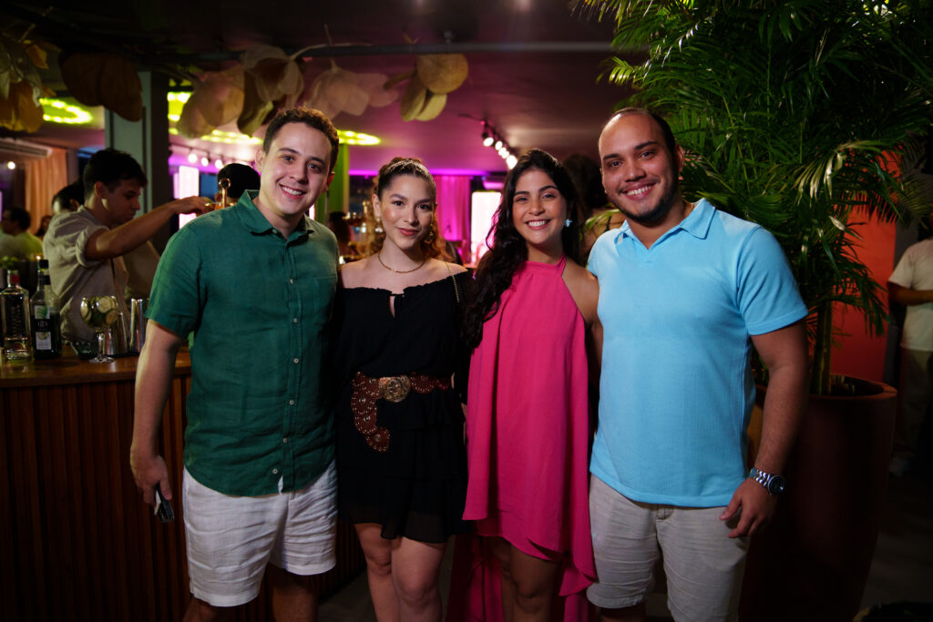 Bruna Praxedes, Fernando Dantas, Caio Moreira E Amanda Ribeiro