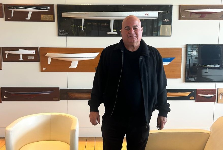 Luciano Cavalcante Filho visita o exclusivo Yacht Club de Mônaco