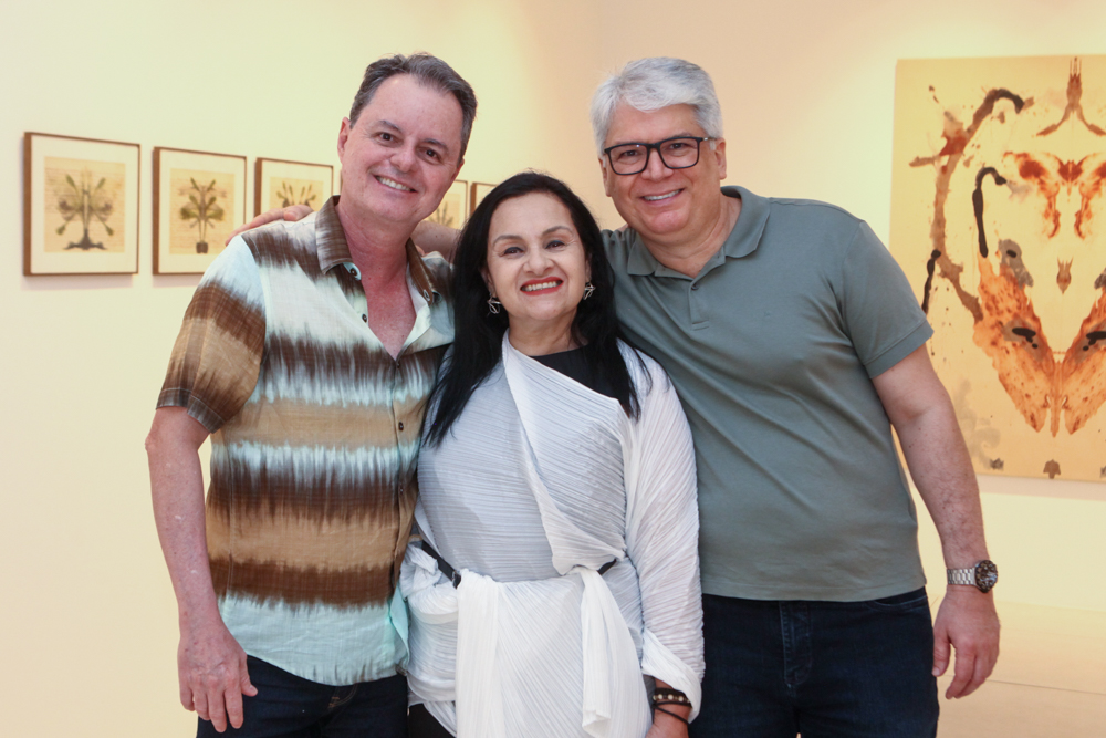 José Rufino apresenta exposição “Metamorphosis” na Galeria Leonardo Leal