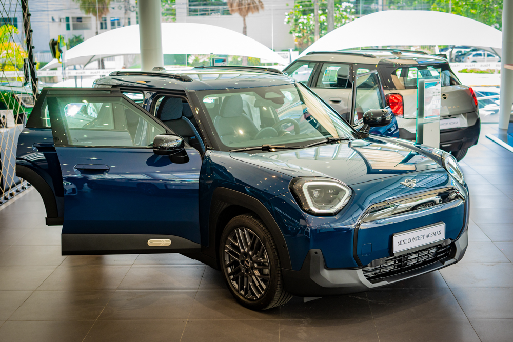 Lançamento do Mini Aceman movimenta o showroom da Haus Motors