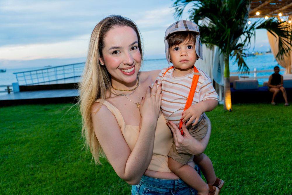 Iate Clube de Fortaleza é ponto de encontro para quem busca tranquilidade no Carnaval