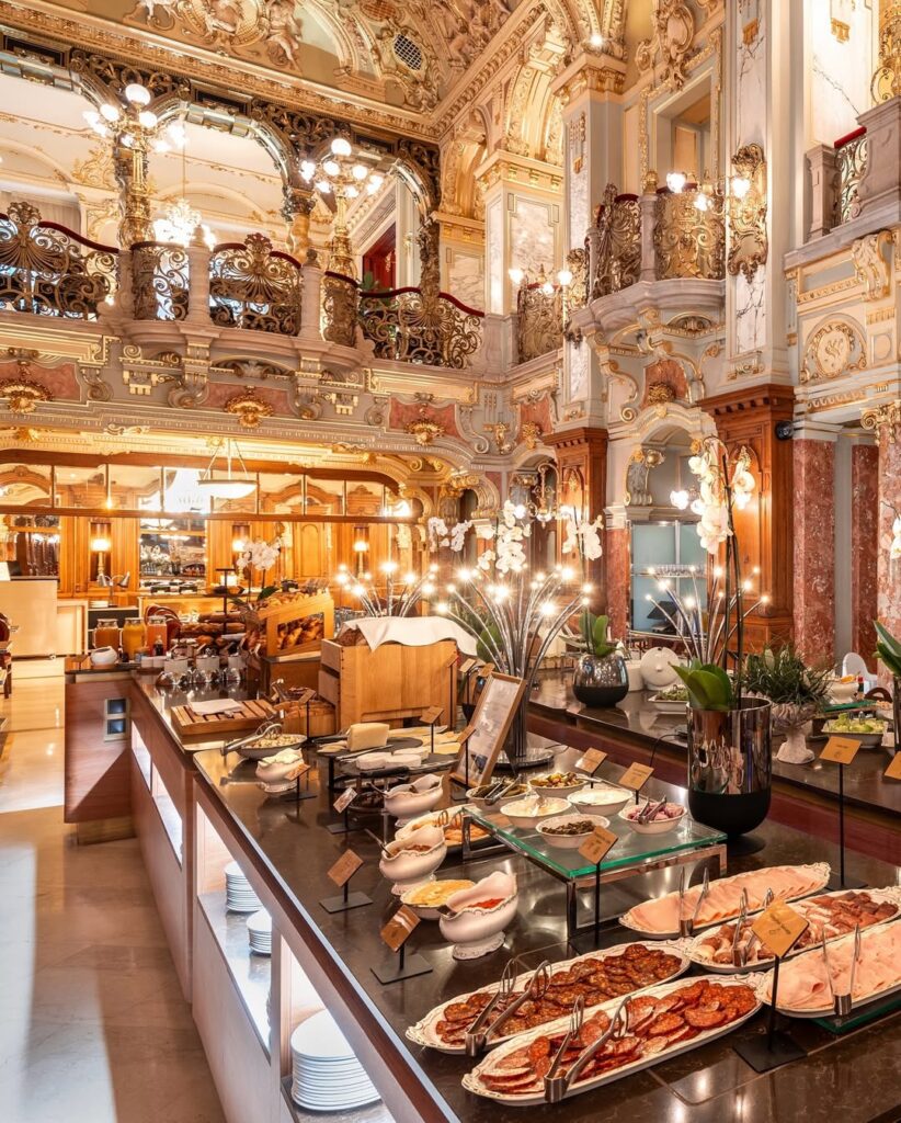 New York Café Budapest (4)