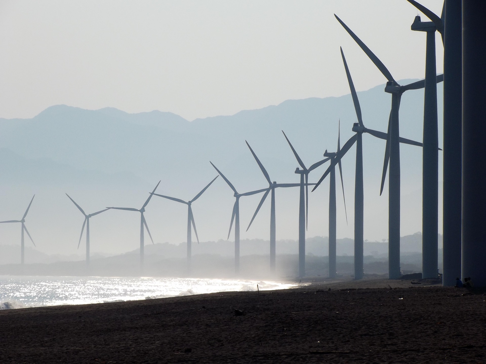 Cidades cearenses se sobressaem na geração de energia eólica no Brasil