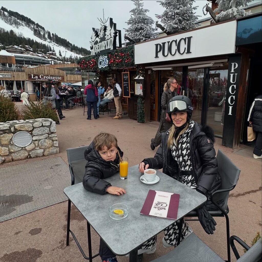 Tássia Ferreira Em Courchevel